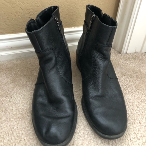 Anne Klein Shoes - Anne Klein Booties Anne Klein Shoes - Anne Klein Booties